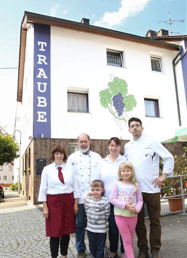 Gasthof Traube Aspach Exteriör bild