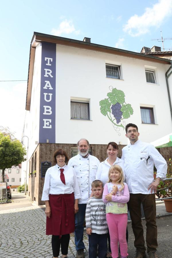 Gasthof Traube Aspach Exteriör bild